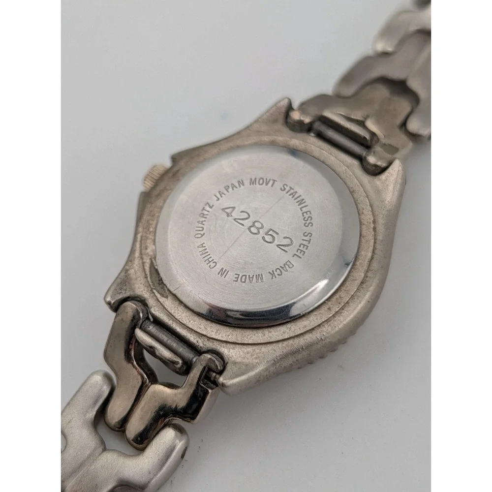 Vintage Limited Too Girls Watch 27mm Case Blue Dial Silver 6.75